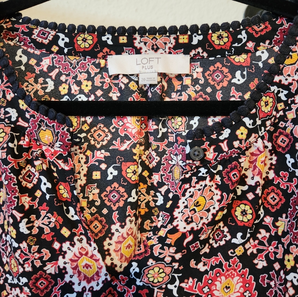 LOFT Multicolor Floral Blouse - Picture 2 of 3